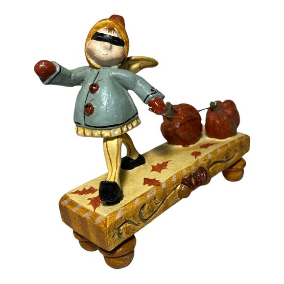 Set Of 3 House of Hatten Masked Fairy Pumpkins Denise Calla Figurines Halloween - Picture 2 of 16